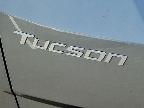 New 2026 Hyundai Tucson Limited AWD/4WD image 12
