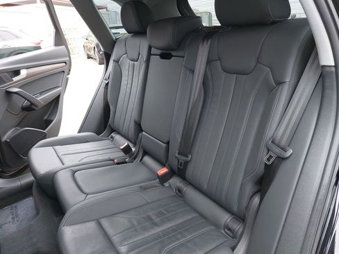 Used 2024 Audi Q5 2.0T Premium AWD/4WD image 14