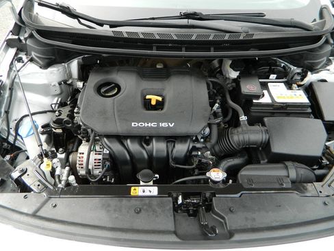 Used 2018 Kia Forte LX w/ LX Popular Package image 22