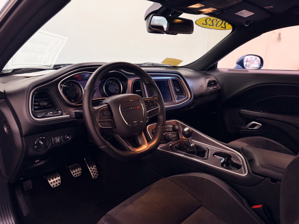 Used 2022 Dodge Challenger R/T Scat Pack RWD image 11