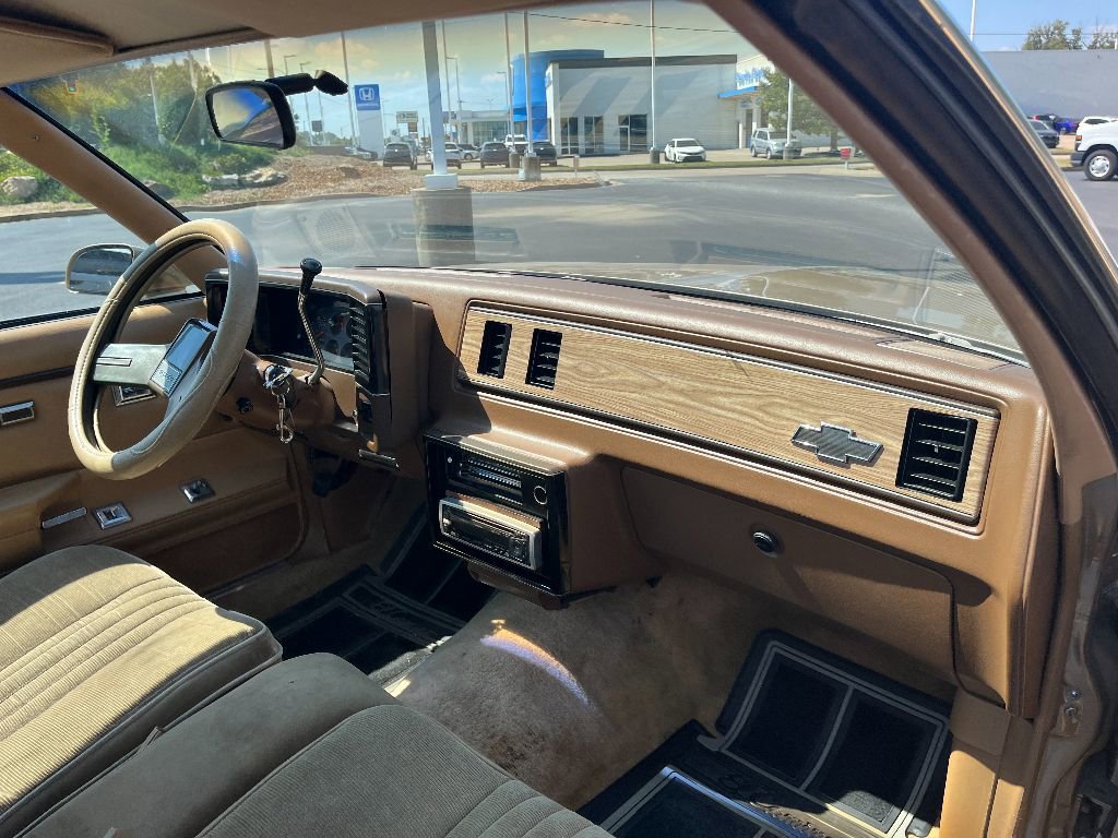 Used 1986 Chevrolet El Camino Base image 23