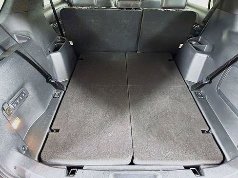 Used 2018 Ford Explorer Limited w/ Equipment Group 301A image 18