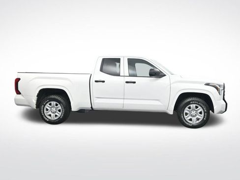 Used 2022 Toyota Tundra SR w/ SR Tow Package RWD image 4