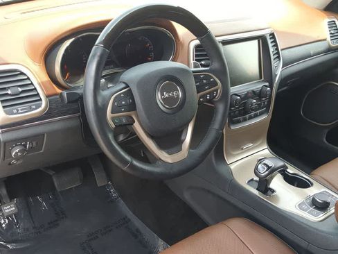 Used 2015 Jeep Grand Cherokee Summit w/ Platinum Series Group AWD/4WD image 2