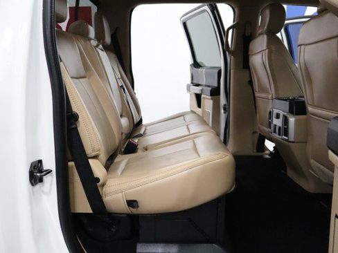 Used 2020 Ford F250 Lariat w/ Lariat Value Package AWD/4WD image 55