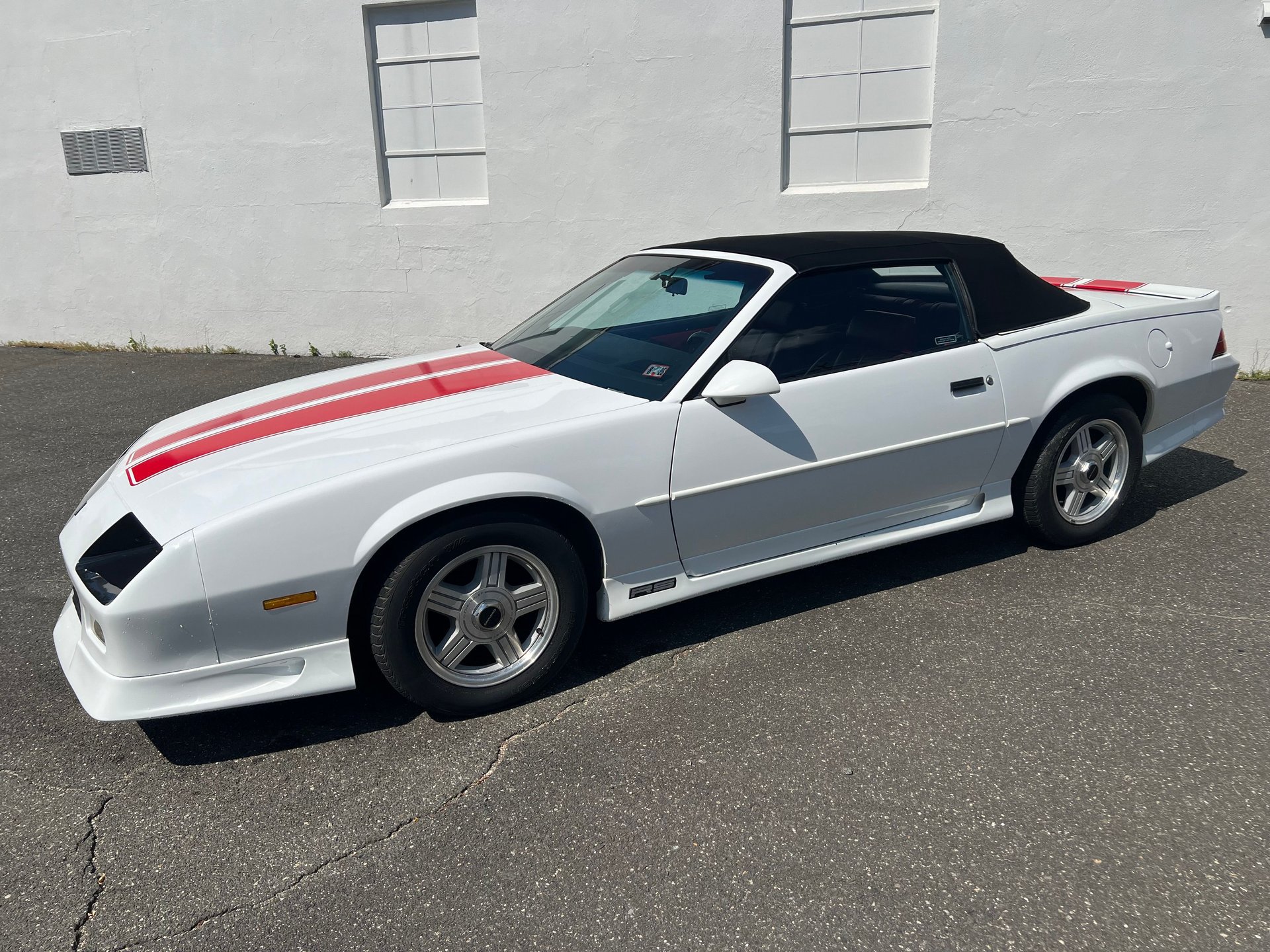 Used 1992 Chevrolet Camaro RS RWD image 3