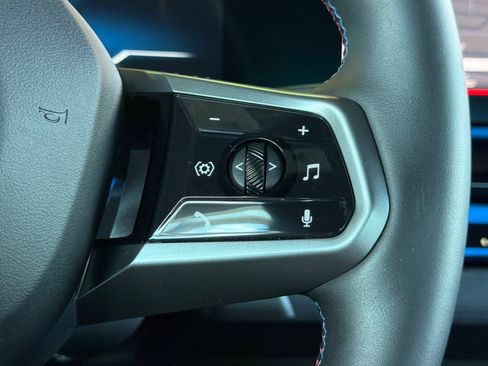 Certified 2025 BMW i5 M60 image 32