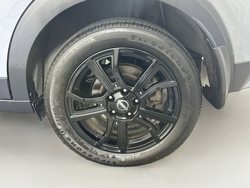 Used 2024 Nissan Kicks SR w/ SR Premium Package image 11