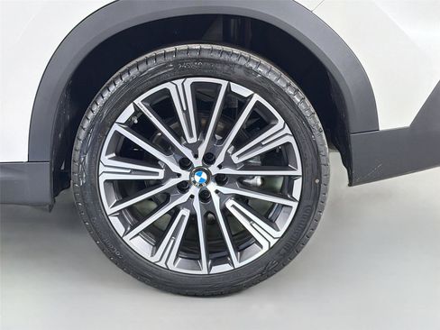 New 2026 BMW X2 xDrive28i w/ Technology Package AWD/4WD image 28