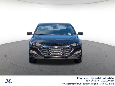 Used 2023 Chevrolet Malibu LT image 2