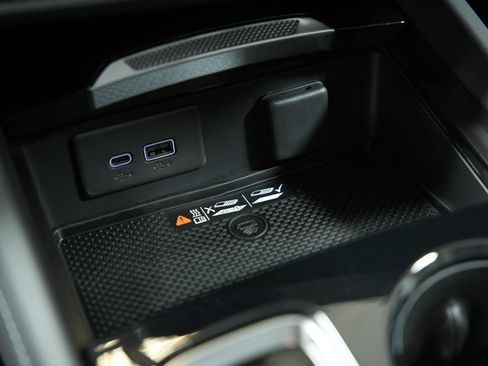 New 2026 Buick Envision Avenir image 43