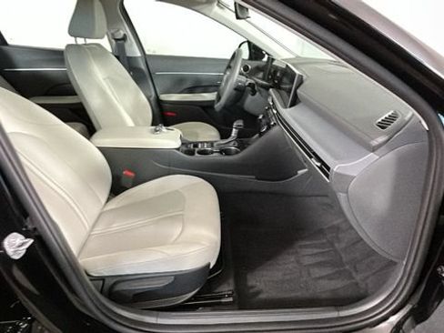 Certified 2026 Hyundai Sonata SE FWD image 30