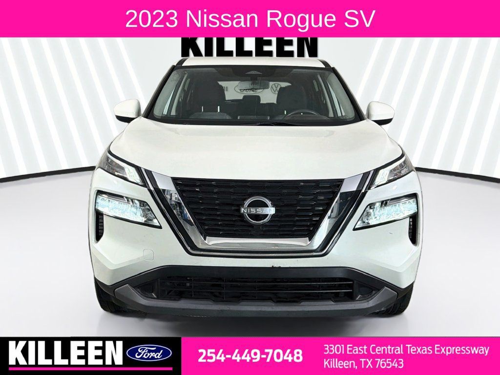 Used 2023 Nissan Rogue SV FWD image 2