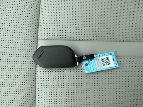 Certified 2025 Kia Sorento S FWD image 25
