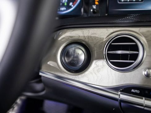 Used 2015 Mercedes-Benz S 550 Sedan image 40