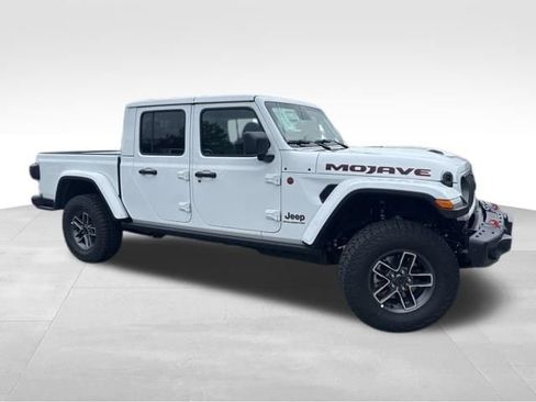 New 2026 Jeep Gladiator Mojave AWD/4WD image 1