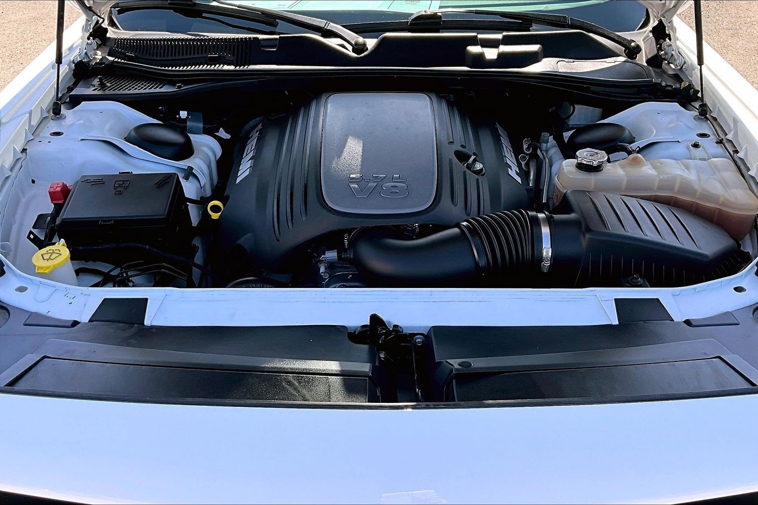 Used 2020 Dodge Challenger R/T w/ Blacktop Package RWD image 9