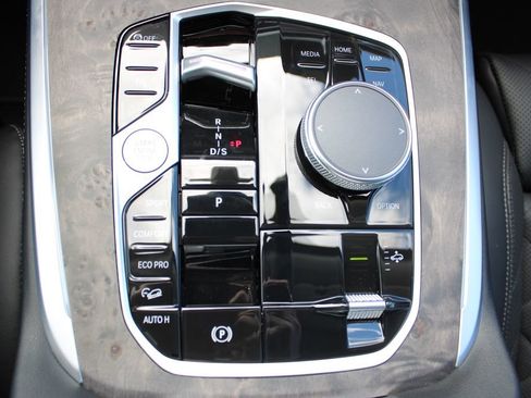 New 2026 BMW X7 xDrive40i image 32