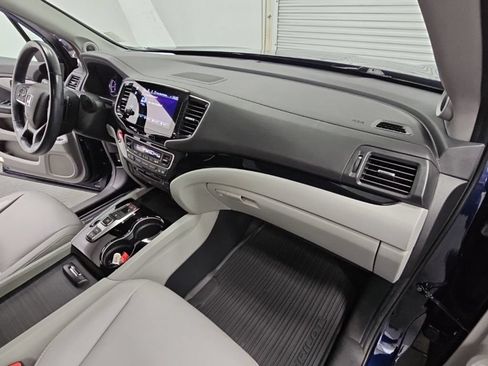 Used 2021 Honda Pilot Touring image 44