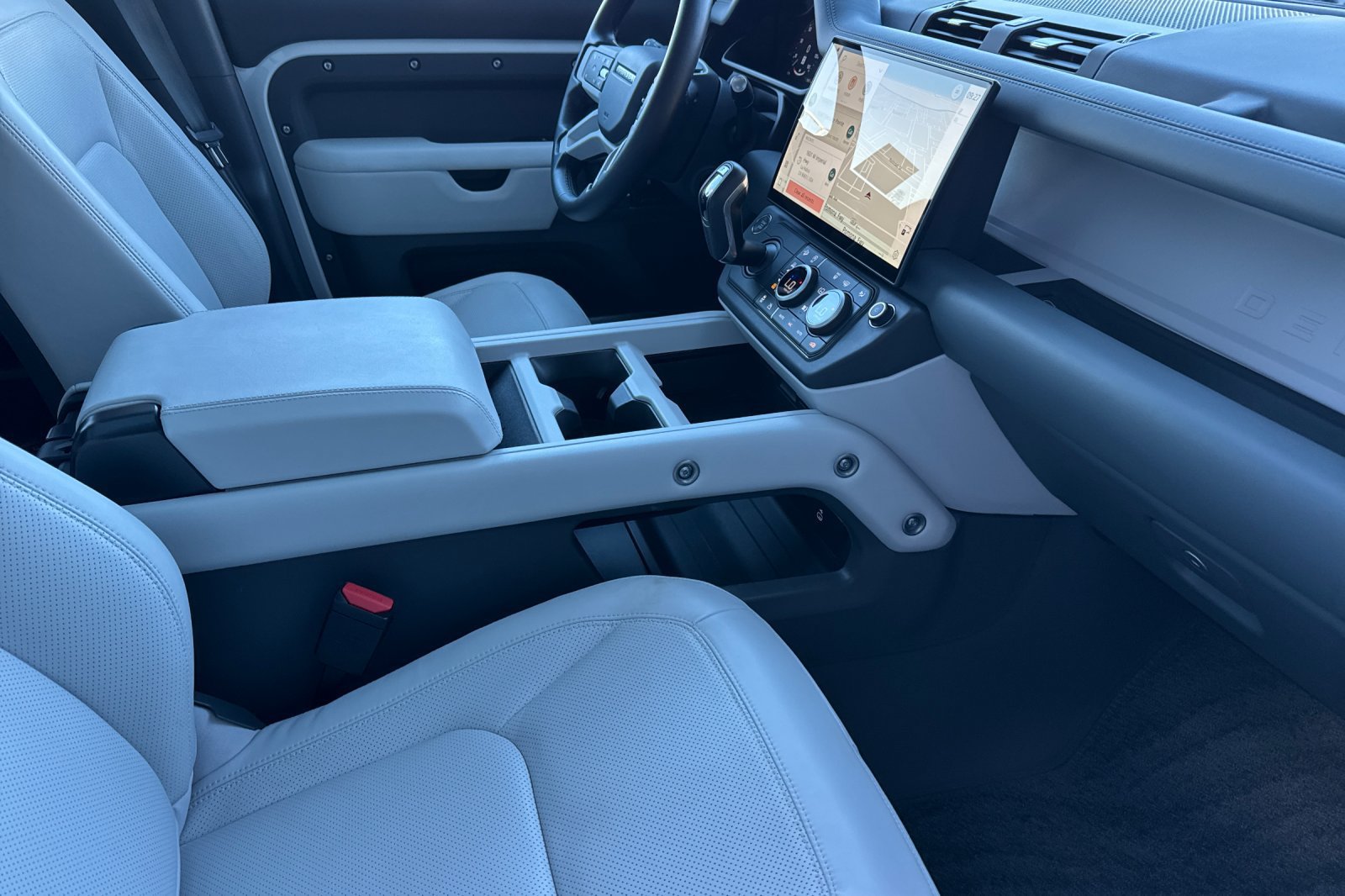 Certified 2026 Land Rover Defender 130 S AWD/4WD image 18
