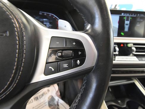 Used 2022 BMW X5 xDrive40i w/ M Sport Package AWD/4WD image 36
