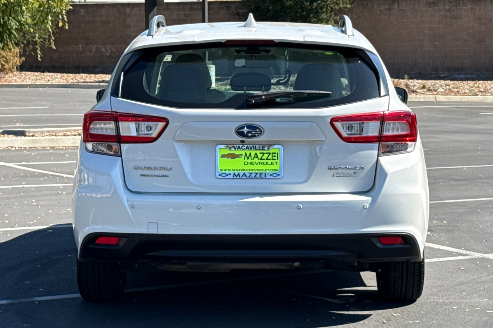 Used 2017 Subaru Impreza 2.0i Limited w/ Moonroof/BSD & Rcta/Eyesight AWD/4WD image 12