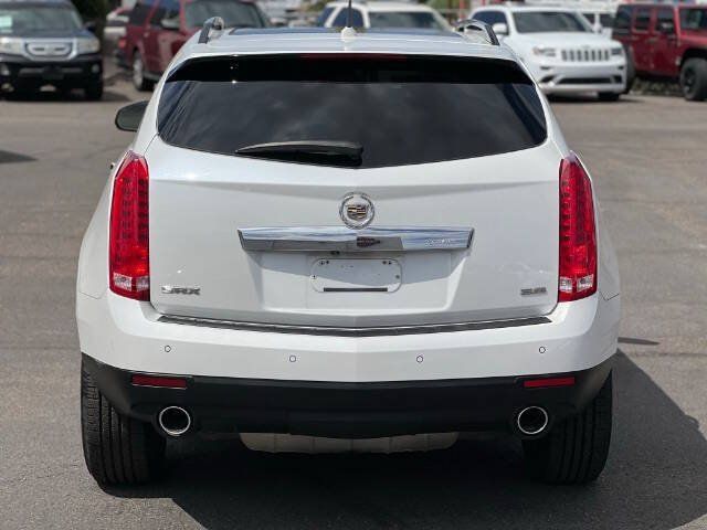 Used 2012 Cadillac SRX Luxury FWD image 4