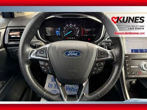 Used 2019 Ford Fusion Titanium image 40