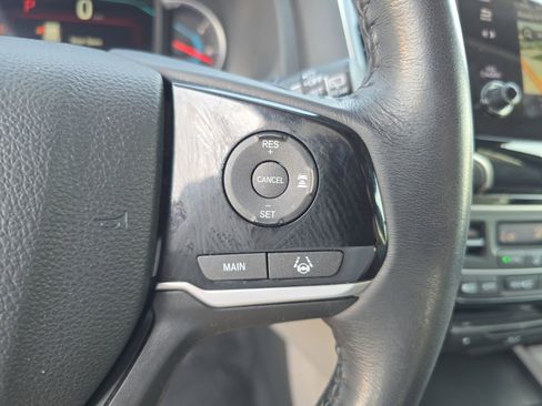 Used 2021 Honda Pilot Touring image 23