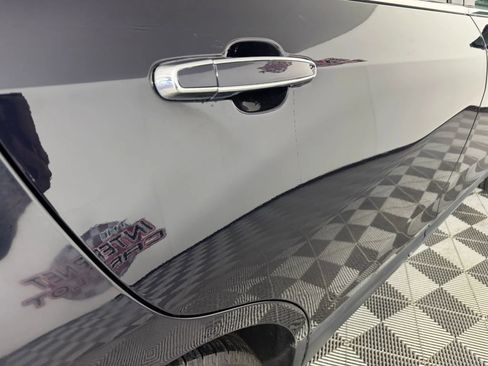 Used 2020 Chevrolet Equinox Premier image 28