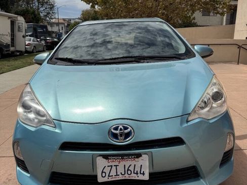 Used 2013 Toyota Prius C Two FWD image 7