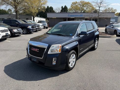 Used 2015 GMC Terrain SLE image 1