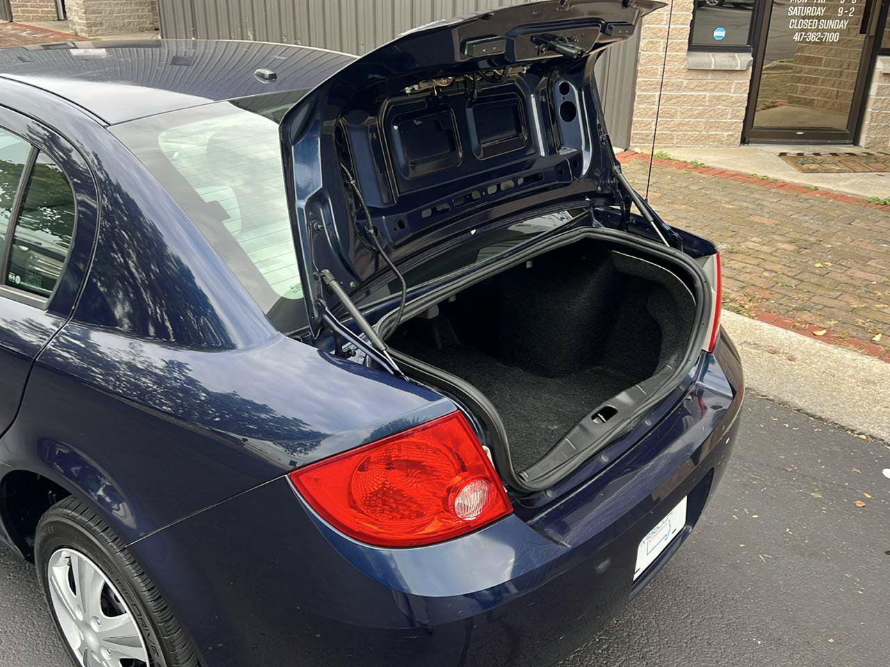 Used 2010 Chevrolet Cobalt LS FWD image 17