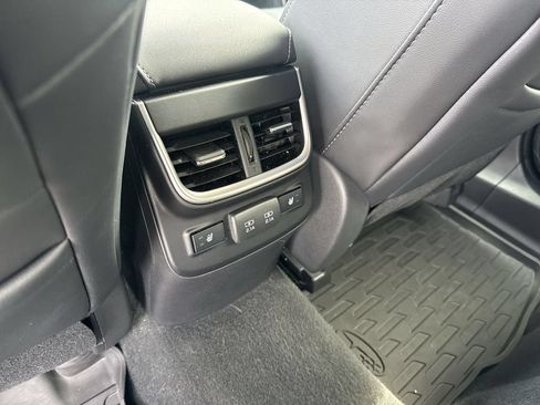 Used 2022 Subaru Outback Limited AWD/4WD image 28