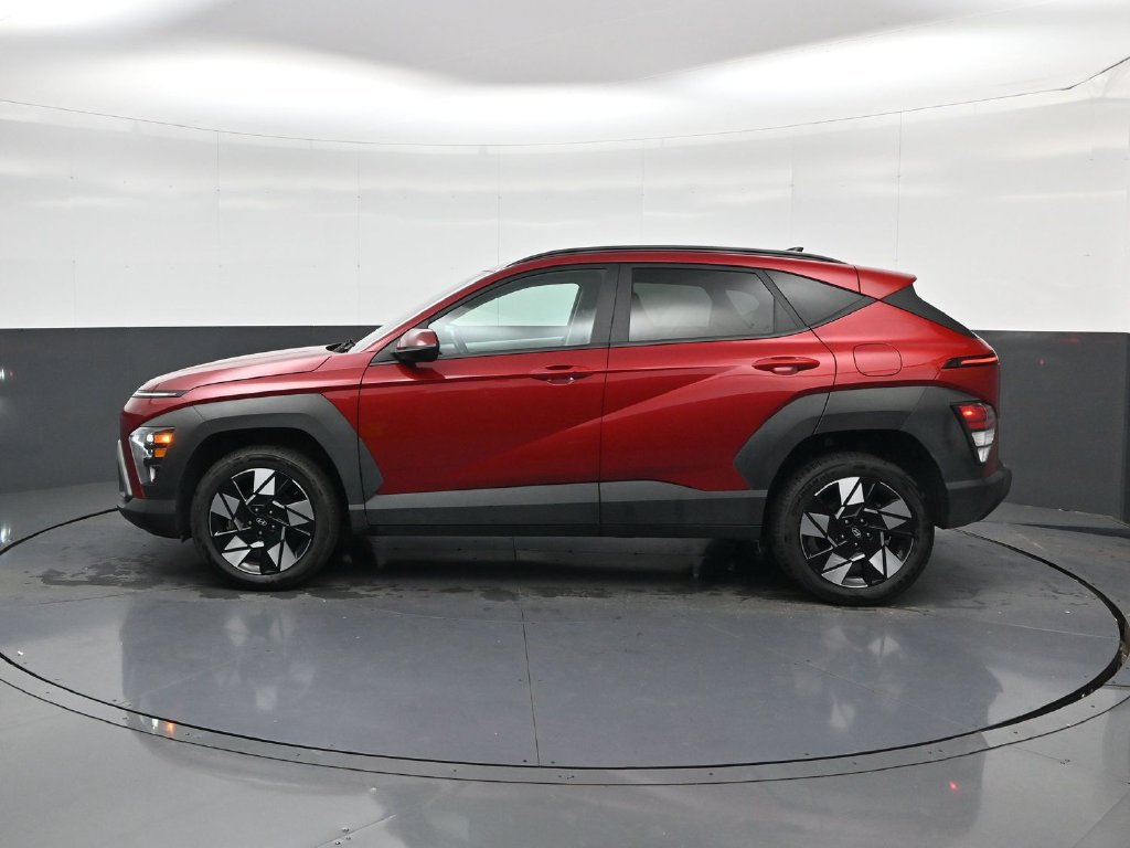 Used 2025 Hyundai Kona SEL AWD/4WD image 5