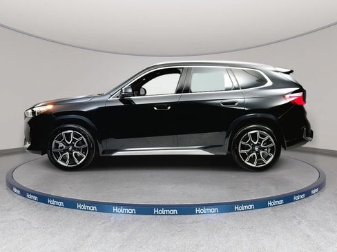 Used 2026 BMW X1 xDrive28i AWD/4WD image 2