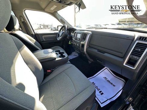 Used 2024 RAM 1500 Classic SLT image 22