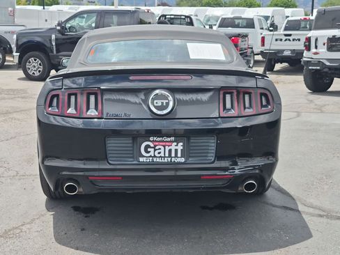 Used 2013 Ford Mustang GT RWD image 5