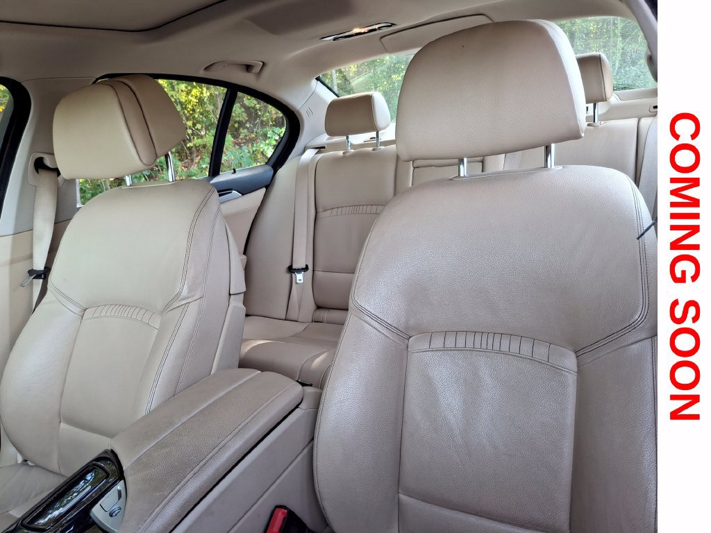Used 2015 BMW 528i Sedan RWD image 14