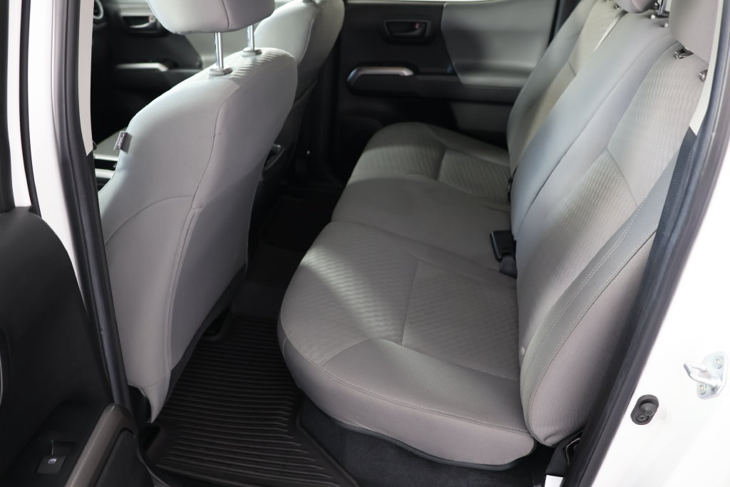 Used 2023 Toyota Tacoma SR5 AWD/4WD image 19