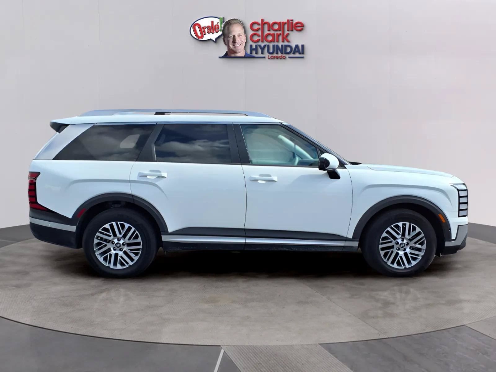 Certified 2026 Hyundai Palisade SEL FWD image 6