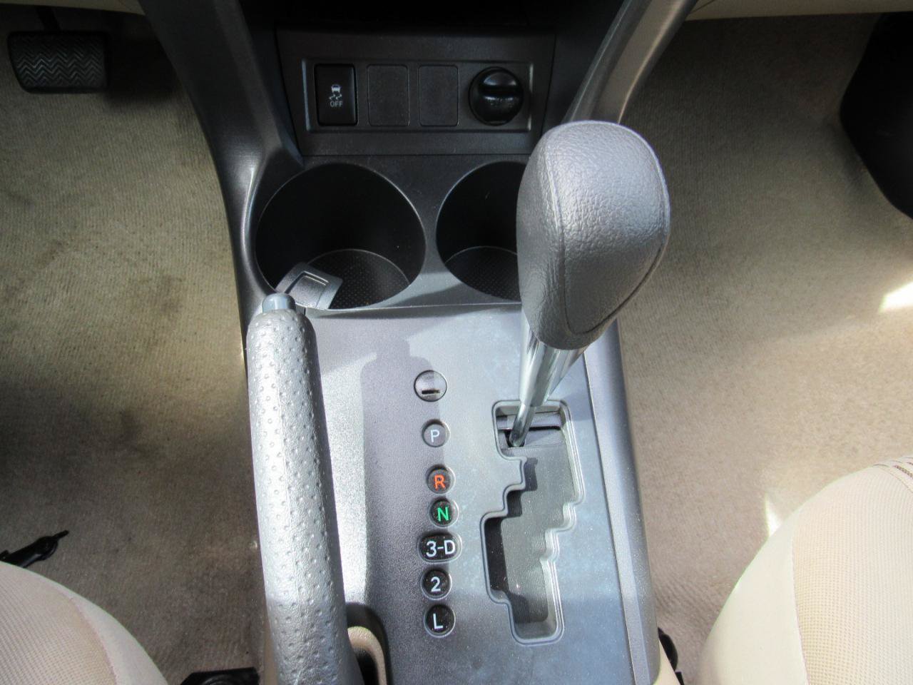 Used 2012 Toyota RAV4 4WD w/ Value Pkg image 21