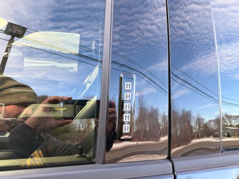 Used 2022 Ford F250 Lariat w/ Tremor Off-Road Package image 14