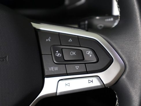 Used 2023 Volkswagen Atlas SE AWD/4WD image 48