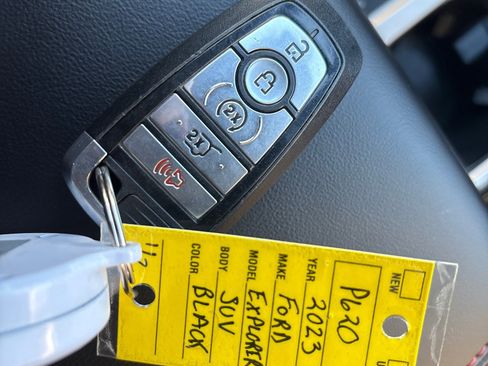 Used 2023 Ford Explorer ST-Line w/ Class IV Trailer Tow Package image 26