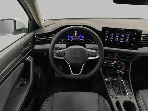 New 2026 Volkswagen Jetta SE image 12