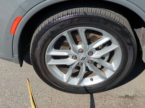 Used 2025 Dodge Durango GT image 33