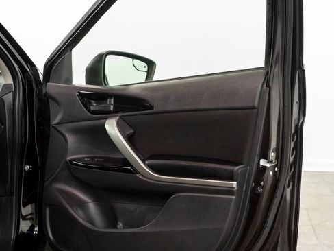 Used 2024 Mitsubishi Eclipse Cross LE image 15