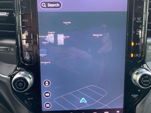 Used 2025 RAM 2500 Laramie image 24