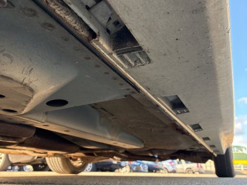 Used 2009 Pontiac G8 w/ Comfort And Sound Package image 28